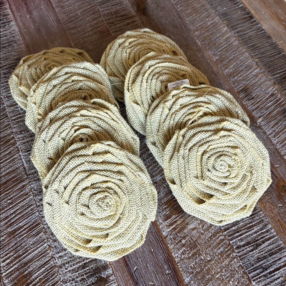 NWT Crate&Barrel Burlap Rosette Napkin Rings